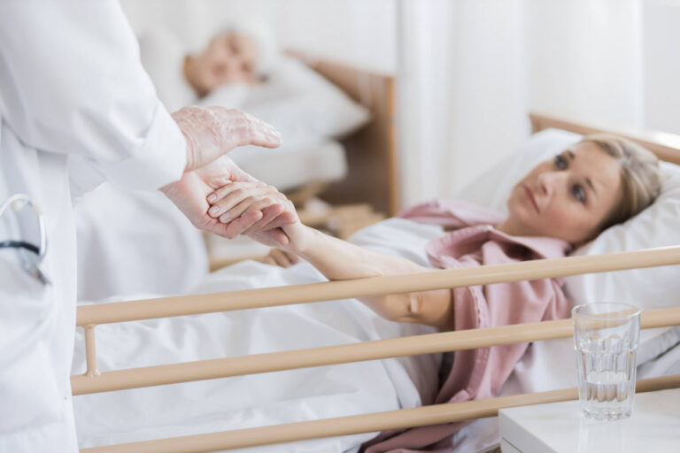 women in hospice